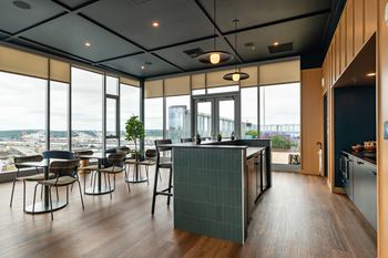 The summit lounge